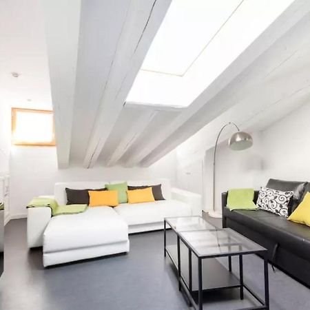 Cute Apartment In The Heart Of Мадрид Екстериор снимка