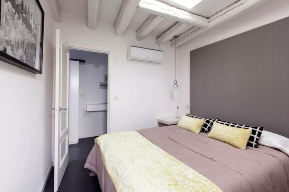 Cute Apartment In The Heart Of Мадрид Екстериор снимка