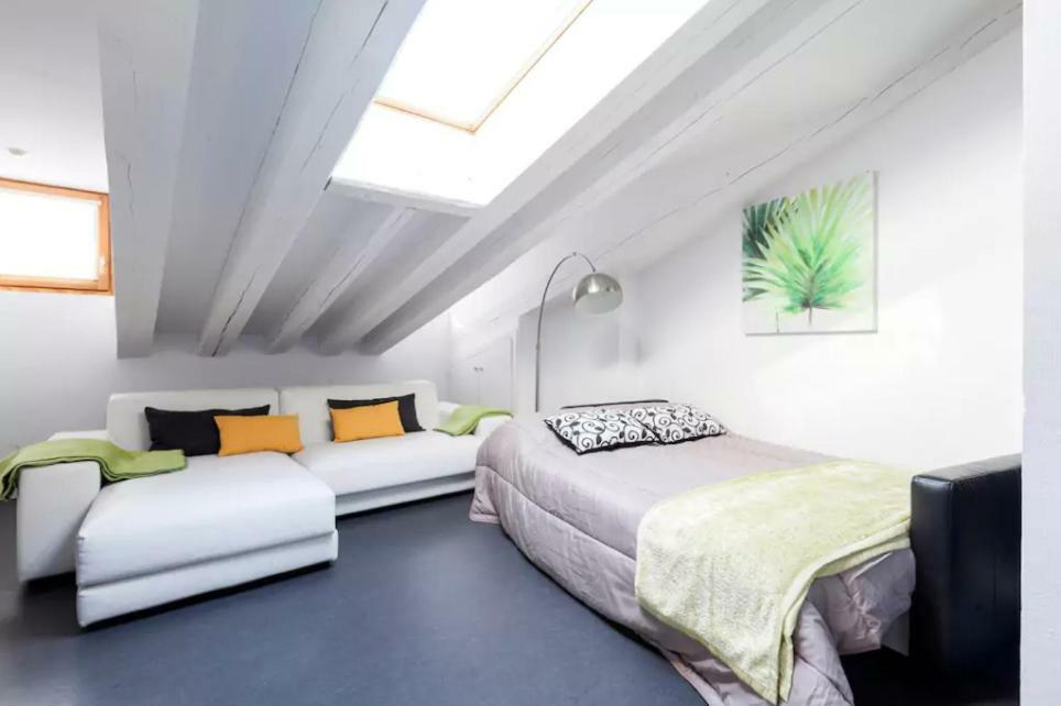 Cute Apartment In The Heart Of Мадрид Екстериор снимка