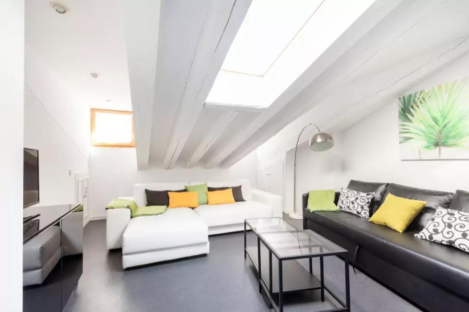 Cute Apartment In The Heart Of Мадрид Екстериор снимка