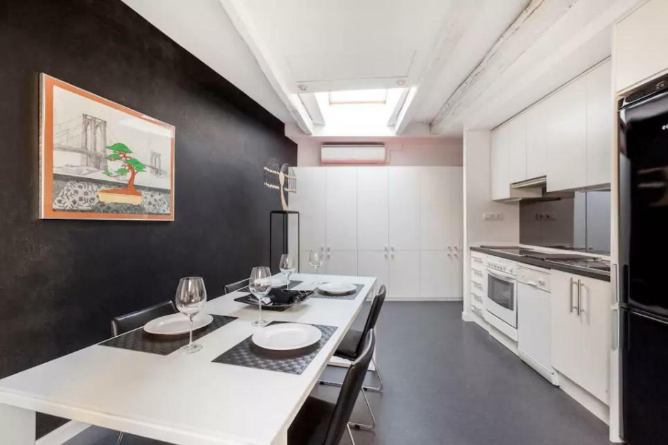 Cute Apartment In The Heart Of Мадрид Екстериор снимка